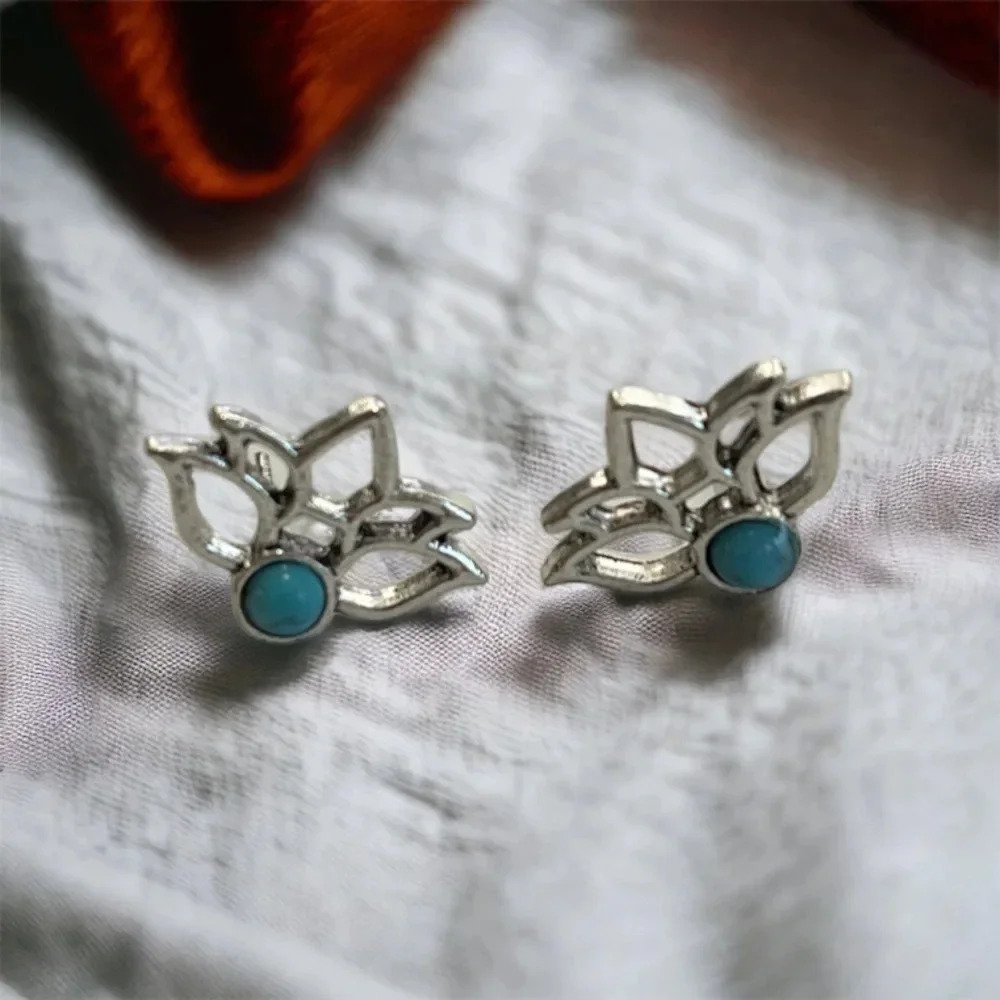 Turquoise Stone Bohemian Silver Stud Earrings
